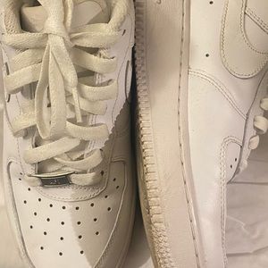 White Air Force 1s🤍